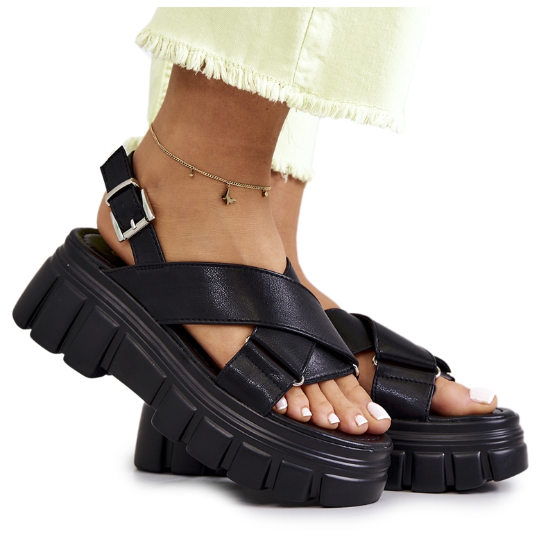 PE1 Sandalias De Cuero En La Plataforma Betti Negra negro