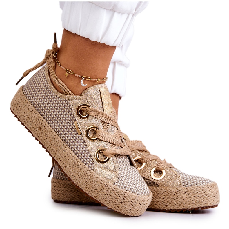 Sneakers Mujer Trenzadas Big Star JJ274392 Beige y Dorado