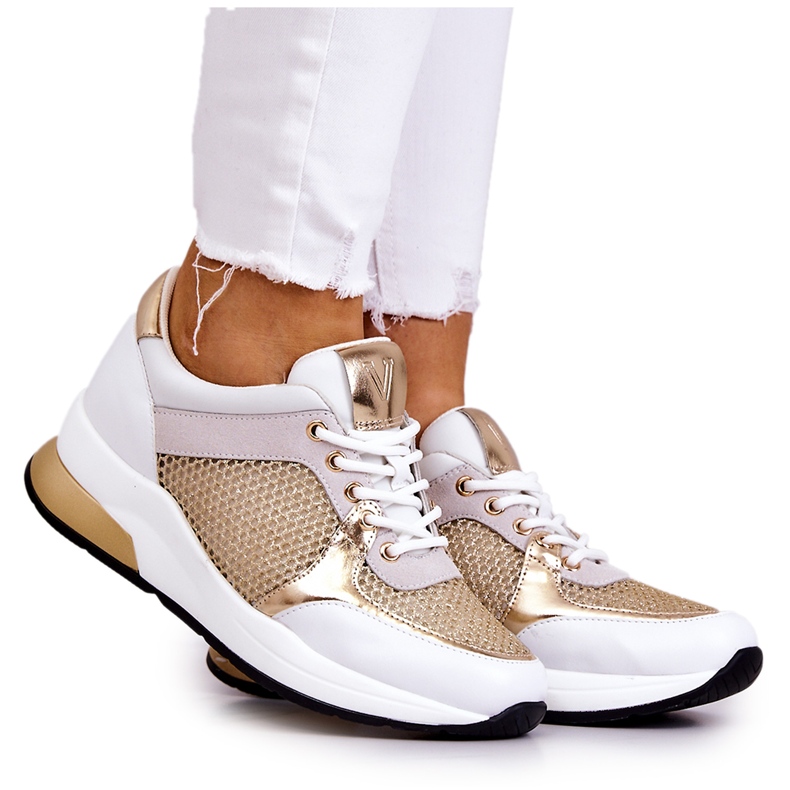 Vinceza Zapatos deportivos de moda Zapatillas de mujer Blanco y dorado Danielle