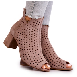 Botas de cuero caladas Maciejka 05420-10 Beige oscuro