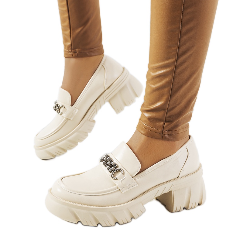 Mocasines beige sobre suela gruesa Ruth