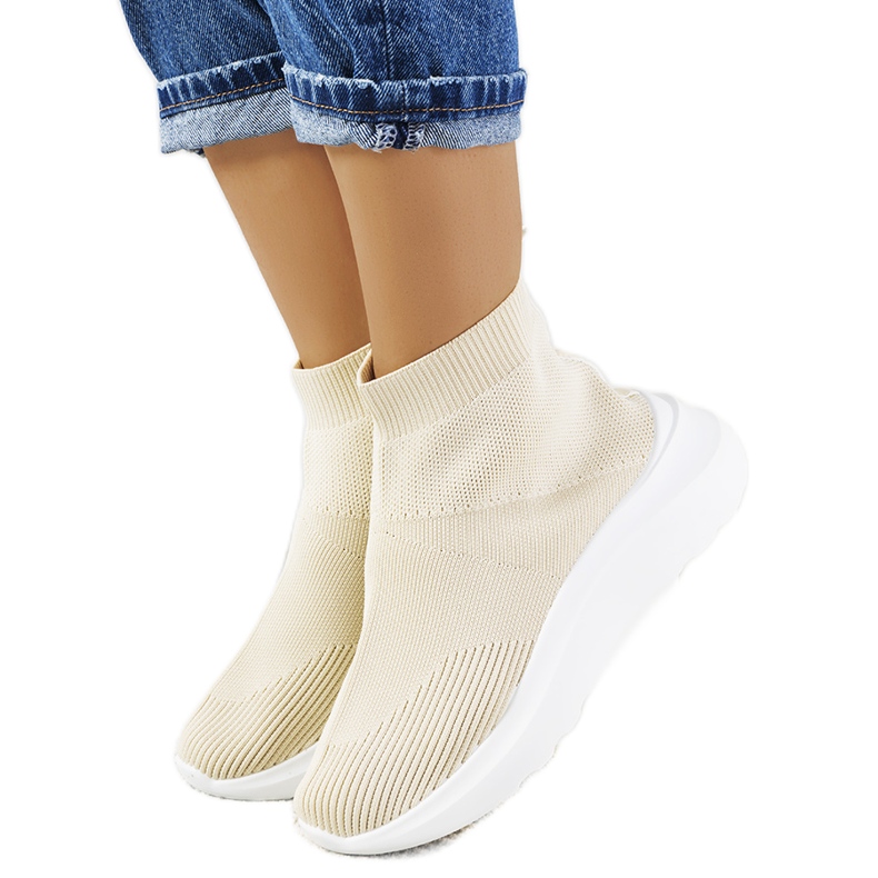 Zapatillas altas beige de Jennifer