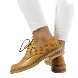 Edda marrón calado oxfords