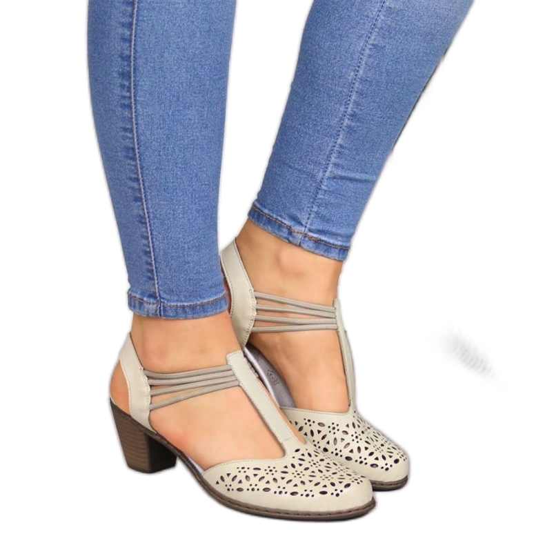 Sandalias de piel Rieker W RKR316 beige