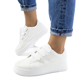 Zapatillas blancas en la plataforma Nizza blanco