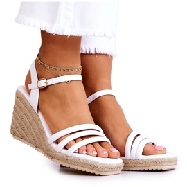 FJ1 Sandalias blancas de Luisiana en una cuña blanco