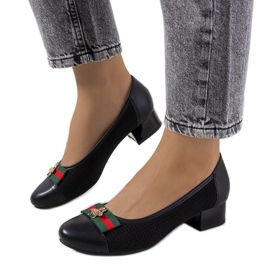 Salón negro calado Seema