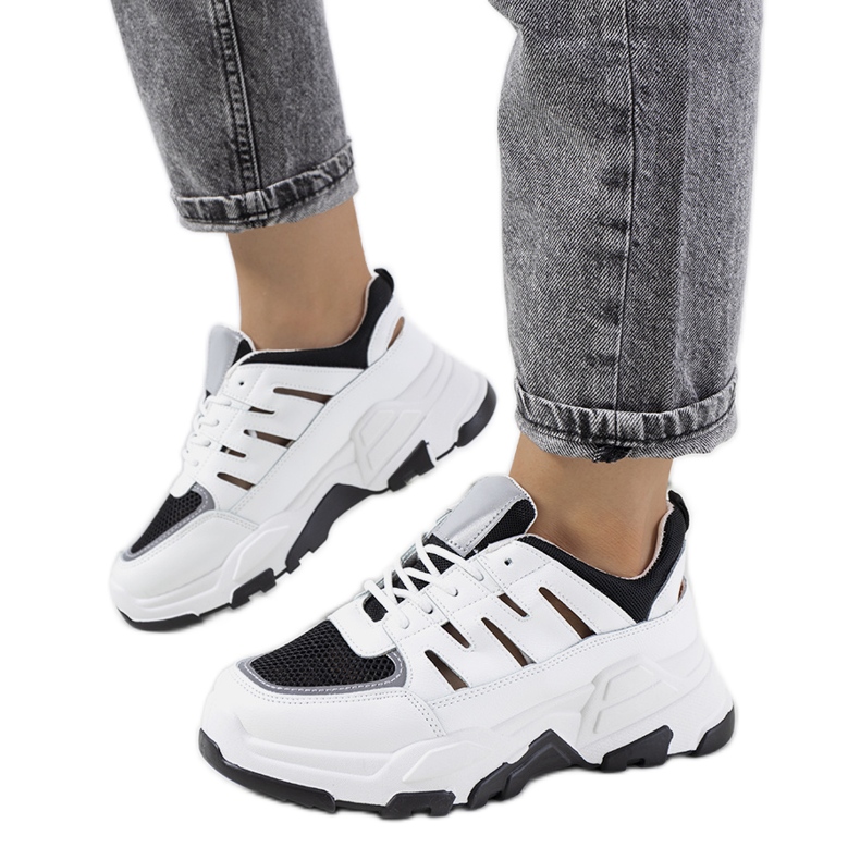Zapatillas blancas con recortes de Heck blanco negro