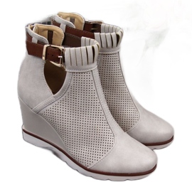 Deportivas cuña caladas Filippo W PAW117A beige