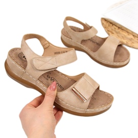 Sandalias velcro eVento W EVE223A beige