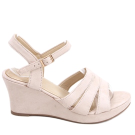 Sandalias cuña Nirali Beige