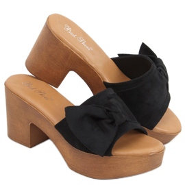 Zapatillas ala Zeri Zuecos negros