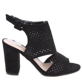 Guala Sandalias negras tacón calado negro