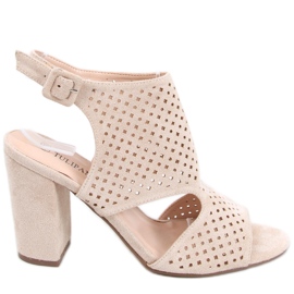 Sandalias caladas tacón Guala Albaricoque beige