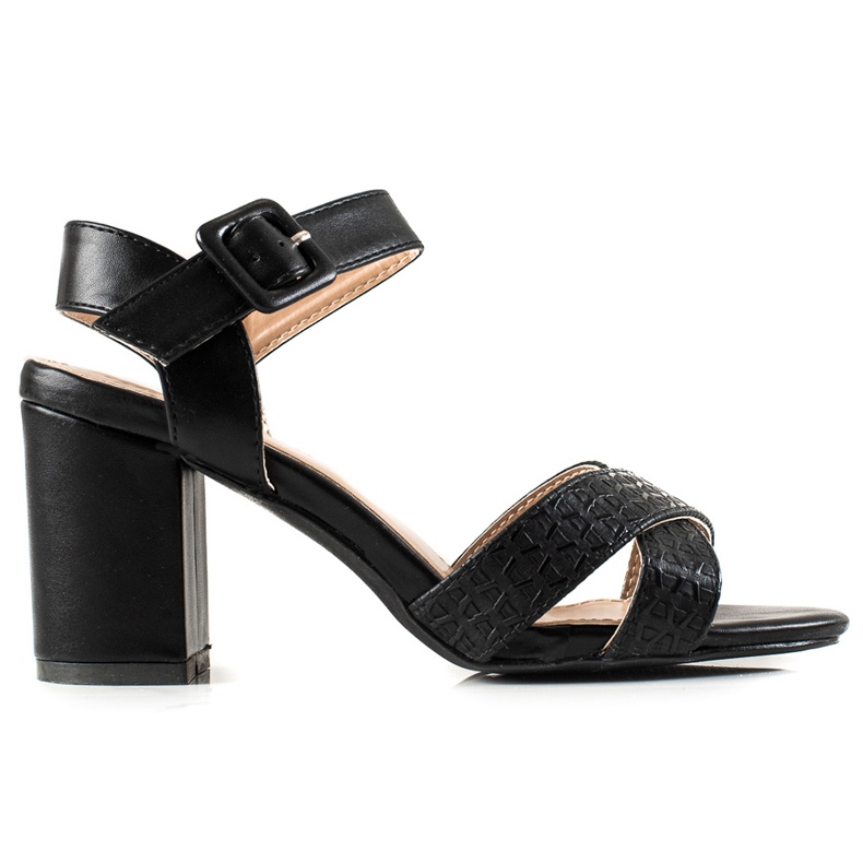 Encor Sandalias negras en una barra negro