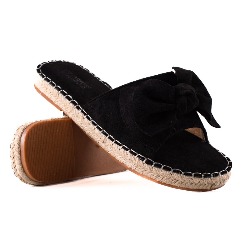 TRENDI Kalpki negro con un lazo TRENDI Kalpki negro con un lazo