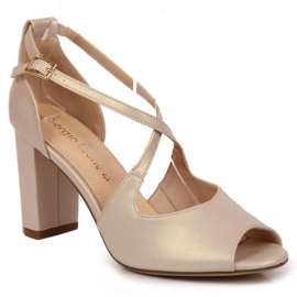 Sandalias en el poste nacarado Sergio Leone W SK210D beige