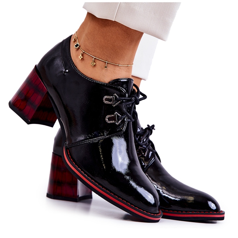 S.Barski Zapato lacado con cremallera en negro y rojo Laurosa