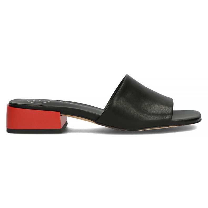 Babuchas de piel Filippo DK3721/22 Bk negro