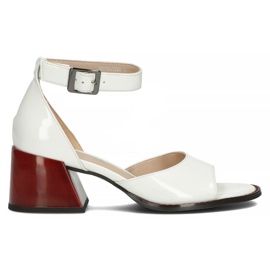 Sandalias de piel Filippo DS3723/22 Wh blanco
