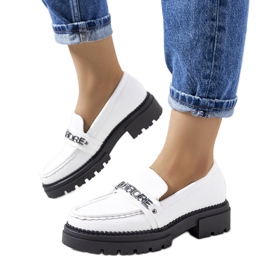 Mocasines blancos sobre suela Louelle alta