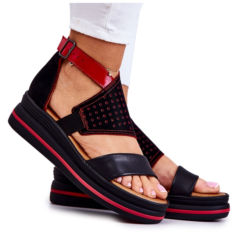 Sandalias Piel Cuña Maciejka 05356-01 Negro y Rojo