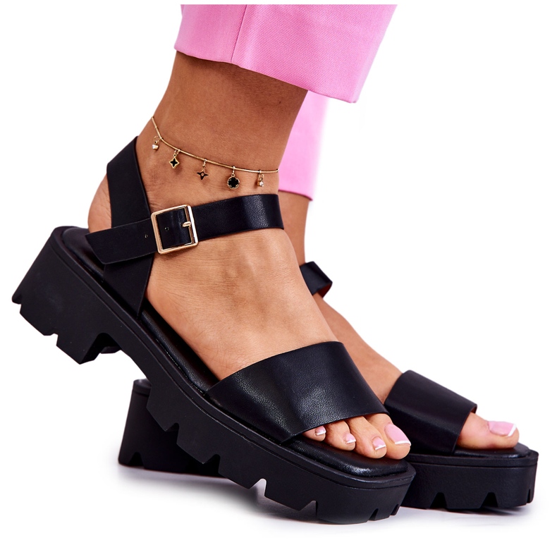 PS1 Sandalias De Piel Con Tacón Negro Sovie