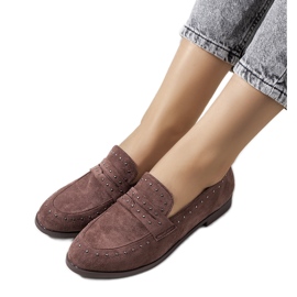 Zapatos marrones de piel con tachuelas Ishana marrón