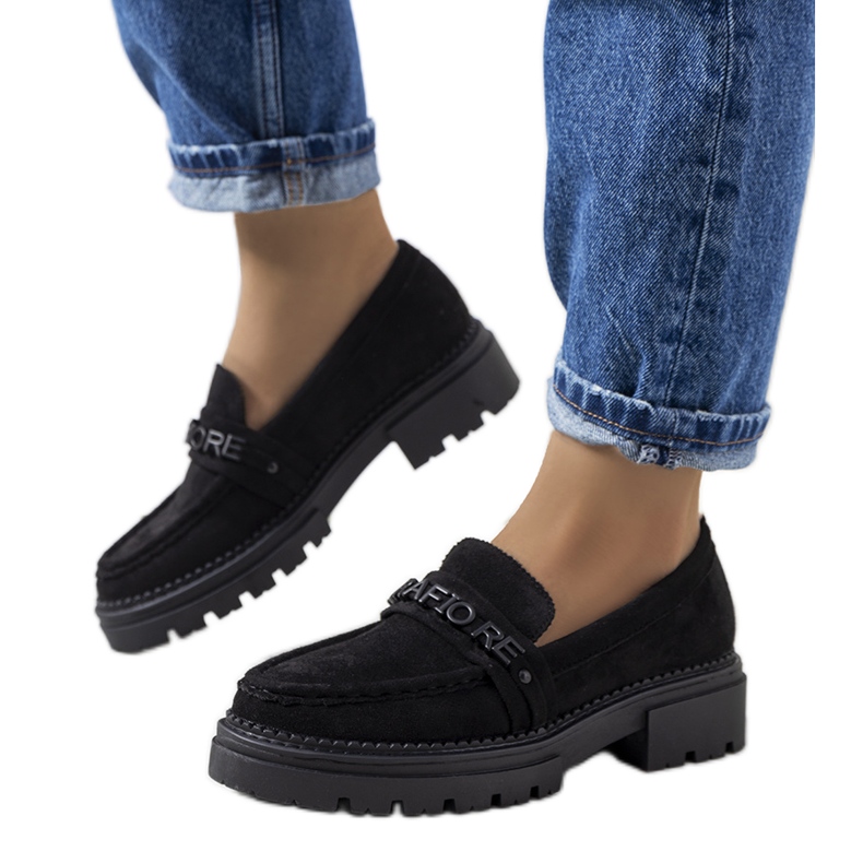 Mocasines negros con suela de tractor de Gosens