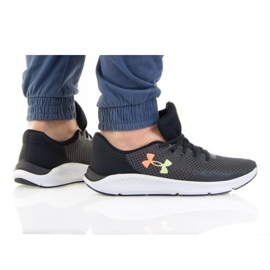 Under Armour Persecución cargada 3 M 3024 878-100 negro gris