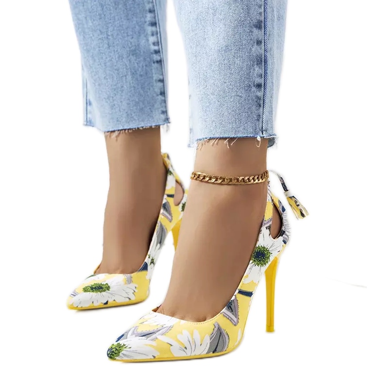 Tacones amarillos con estampado floral Jalisa multicolor