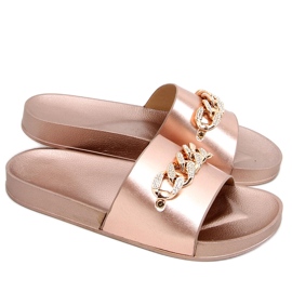 Babuchas Tilia Champagne con cadena rosa