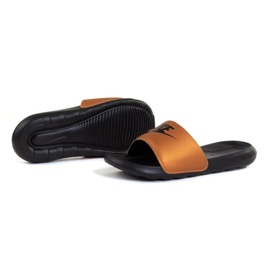 Zapatillas Nike Victori One Slide W CN9677-003 dorado
