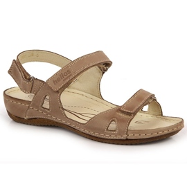 Cómodas sandalias de mujer de piel en color beige Helios 205