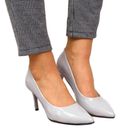 Salón sobre tacón lacado Juma gris Salón sobre tacón lacado Juma gris