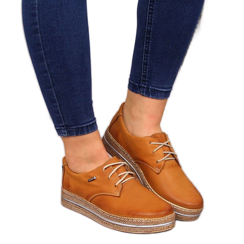 Zapatos mujer de piel con plataforma marron claro Helios 380 marrón