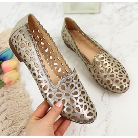 Zapatos mujer piel calados dorados Juma Zapatos mujer piel calados dorados Juma