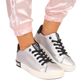 Zapatillas bajas de mujer con ecopiel plata Big Star II274034