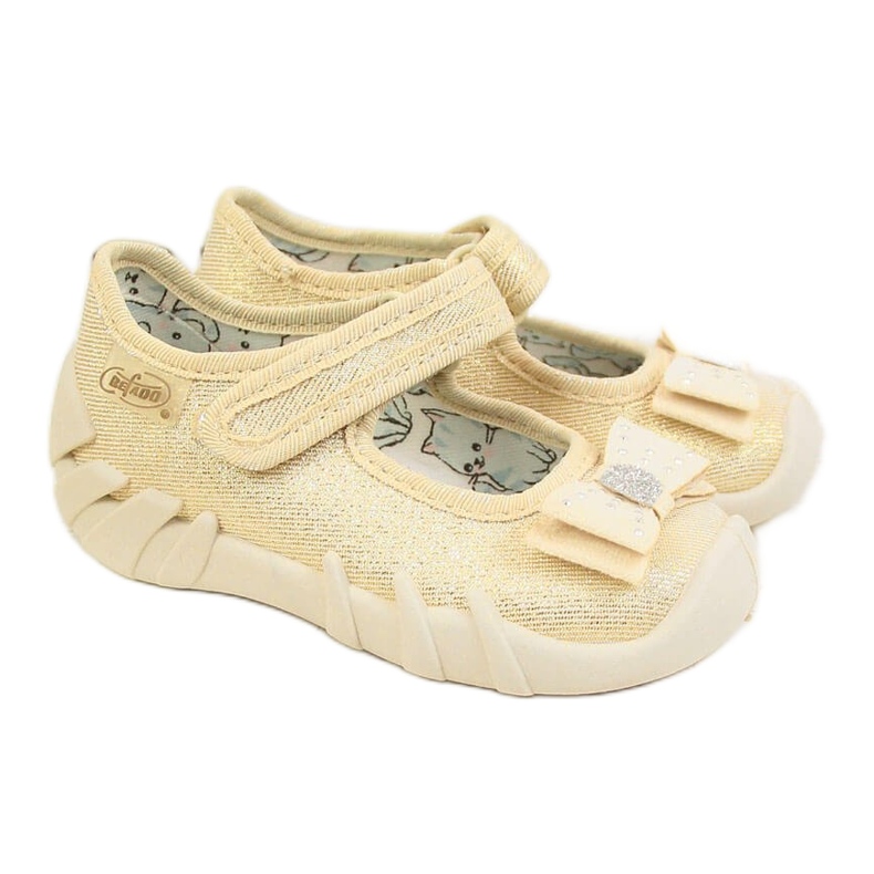 Bailarinas de niña con velcro beige con lazo Befado