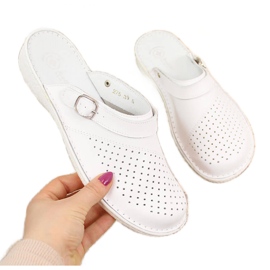 Babucha mujer blanca Helios 275 de piel sanitaria blanco