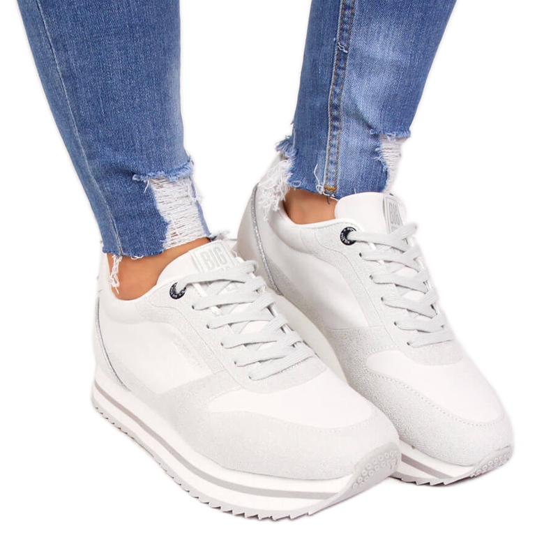 Zapatos deportivos de mujer en la plataforma blanca Big Star II274216 blanco