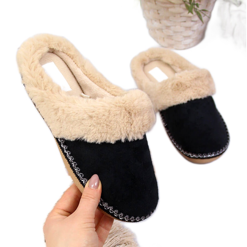 Zapatillas de estar por casa mujer Cloxx negras con pelo negro