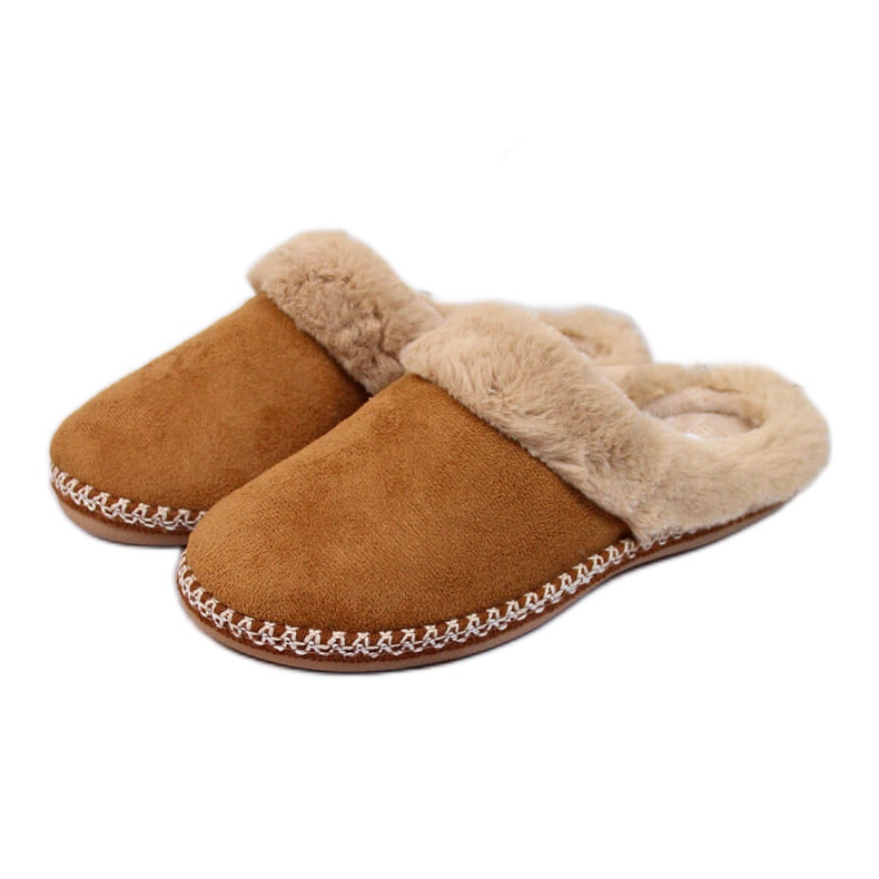 Zapatillas de estar por casa de mujer con pelo Cloxx camel marrón