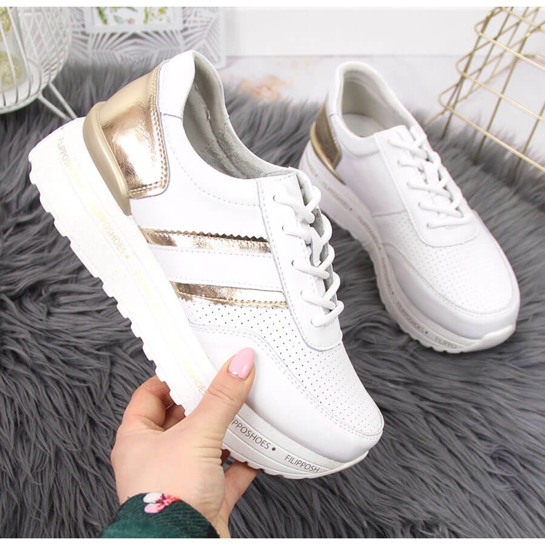 Zapatos de mujer de cuero en la plataforma Filippo blanca blanco