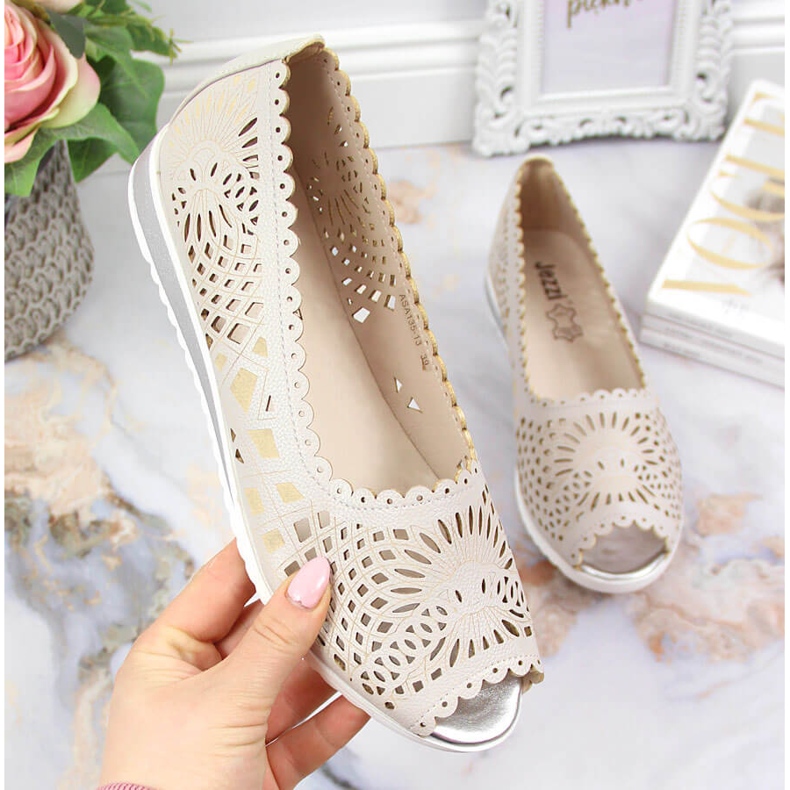 Zapatos mujer Jezzi calados, punta abierta, beige