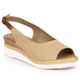 Sandalias mujer beige con cuña Big Star JJ276049