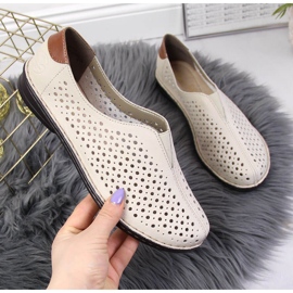 Zapatos mujer cuero calados beige Rieker 48457
