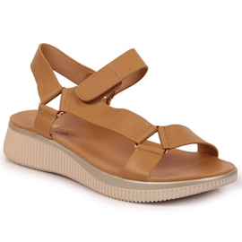 Sandalias mujer con velcro camel Jezzi marrón