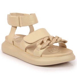 Sandalias en la plataforma con una cadena beige Laura La.Fi Sandalias en la plataforma con una cadena beige Laura La.Fi