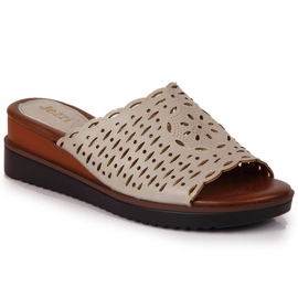 Pantuflas de mujer grises con cuña calada Jezzi